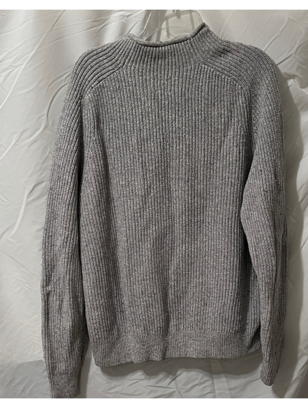 GAP Men's Heather Gray Ribbed mock neck  Sweater